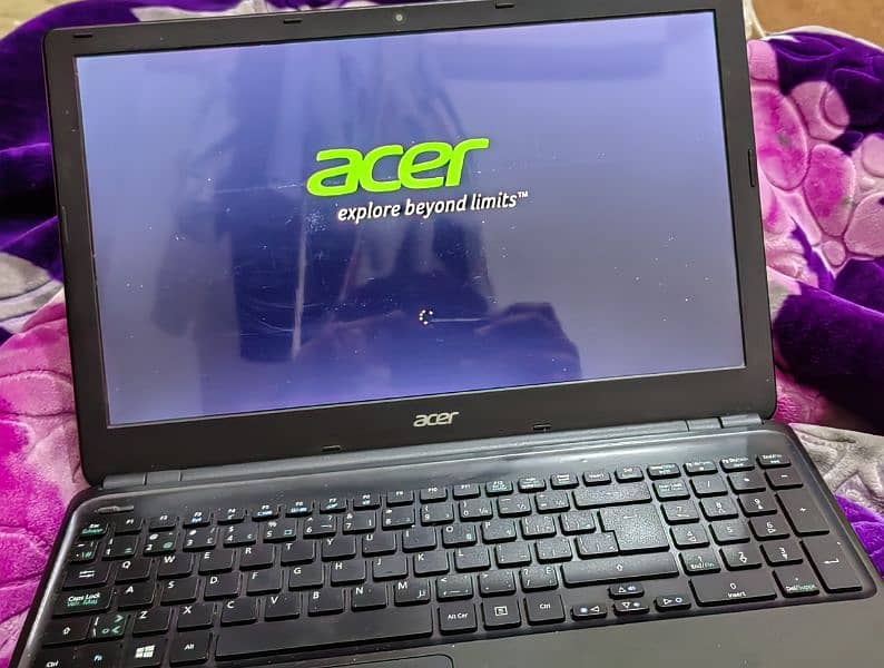 Acer Aspire 8 gb ram 256gb SSD. 1