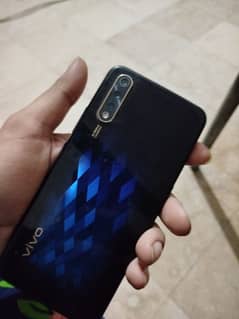 vivo s1