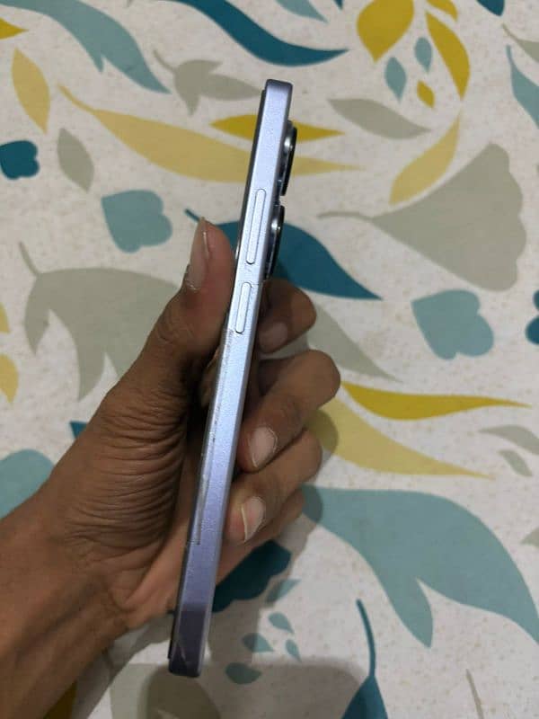 redmi note 13 pro 10/10 condition 3 ya 4 month ke warranty hai 2