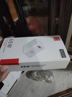 OnePlus 65w original charger and Samsung original adapter 25w