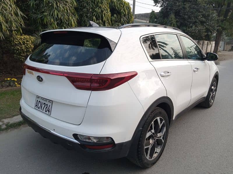 KIA Sportage 2020 total original Mint condition urgent Sale 8