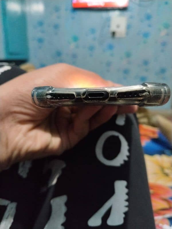 iphone 7 in good condition bypass 5