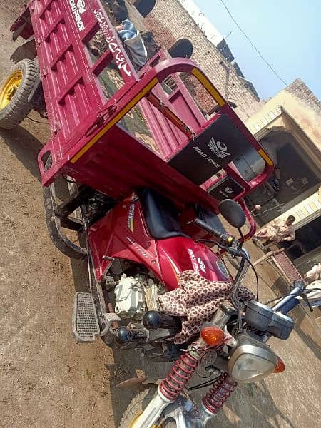 Road prince Loader Rickshaw For sale. 8