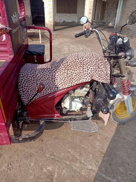 Road prince Loader Rickshaw For sale. 9