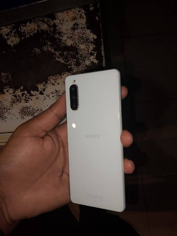 Sony Xperia 0