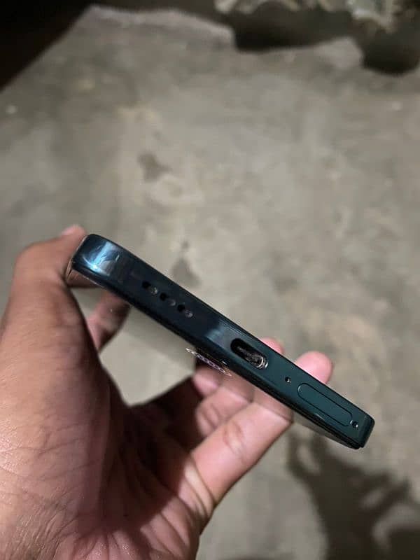 Oppo Reno 12F 5g . . 12/256 5