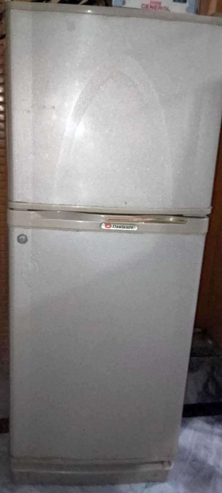 Dawlance Refrigerator, with Stabilizer and Choki 0