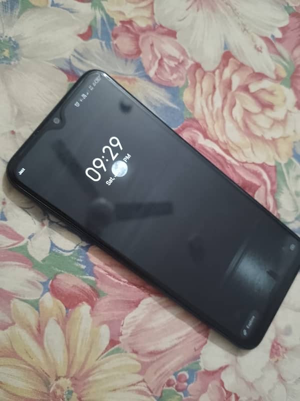 infinix hot 10s 10/10 coundition with full box and accessories 1