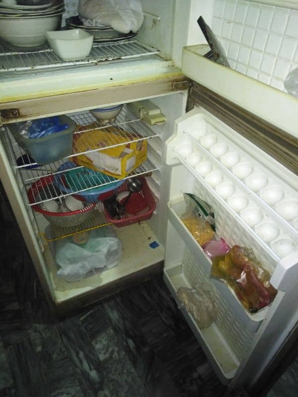 Dawalance Refrigerator 1