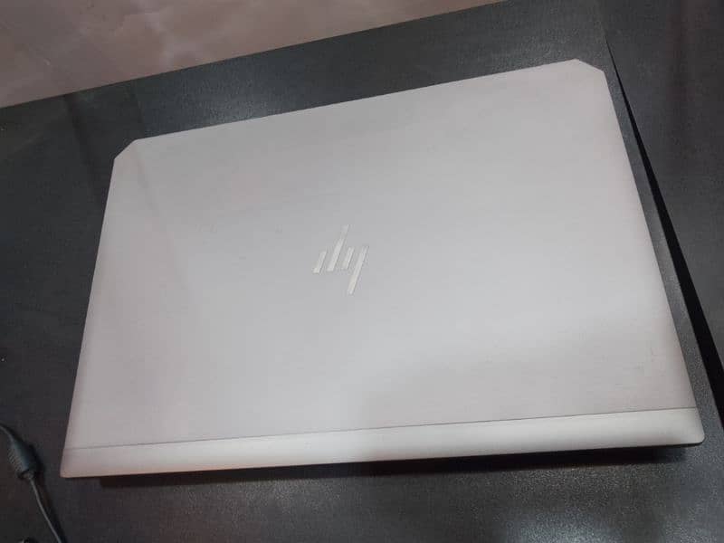 Hp Z book 17 G5 3