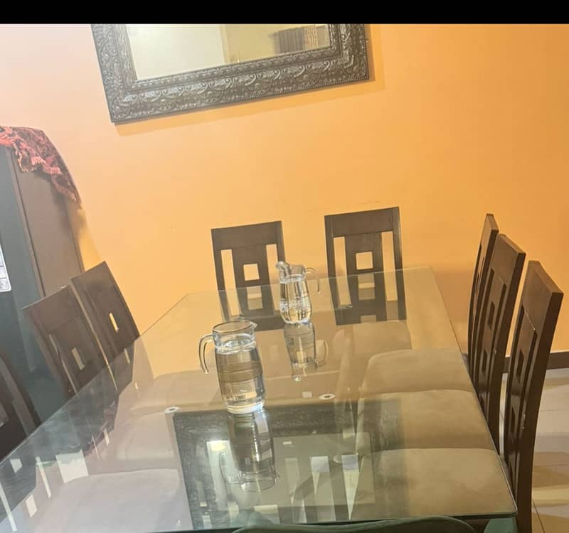 8 Seater Dinning Table For sale 0