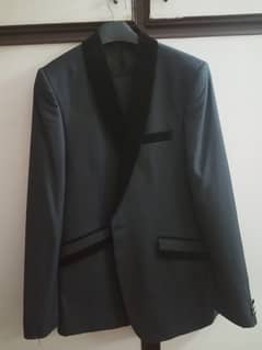 Suit (2-piece pant & coat) for sale