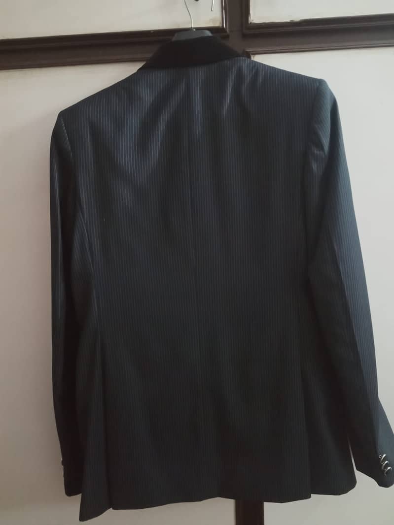 Suit (2-piece pant & coat) for sale 1