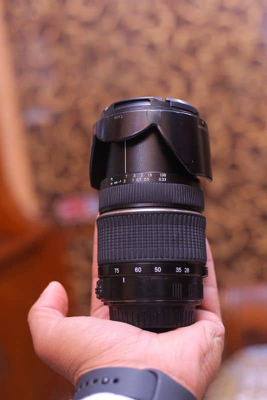 Tamron 28/75mm F/2.8 Canon. 7