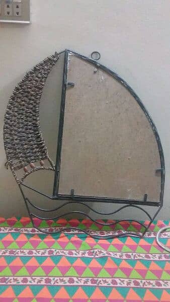 antique style mirror 1