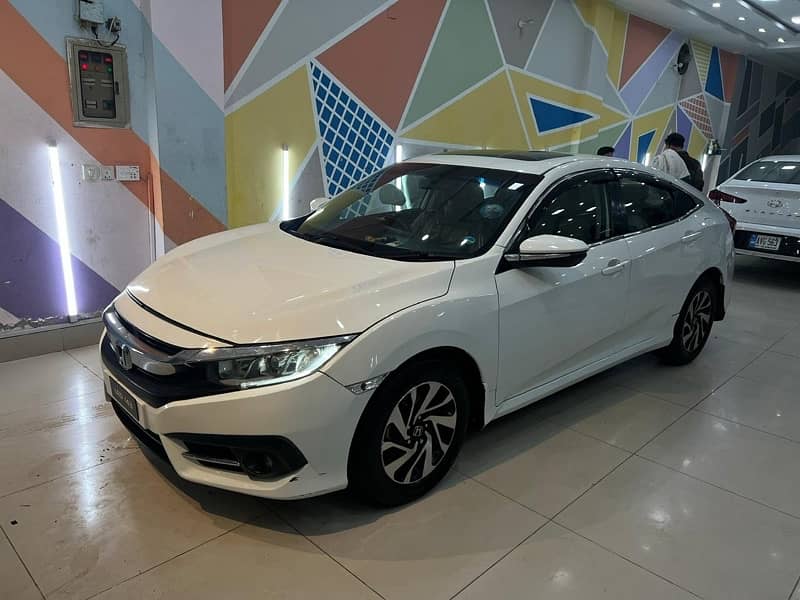 Honda Civic Oriel 2018 0