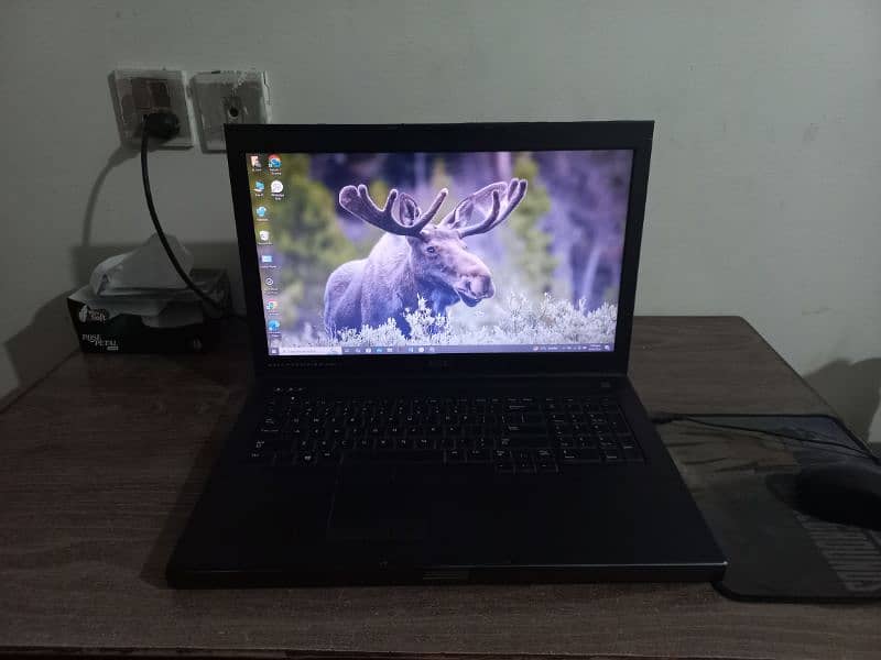 Dell Precision M6700 workstation 0