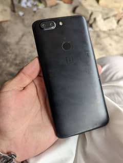 OnePlus 5t ( Exchange possible)