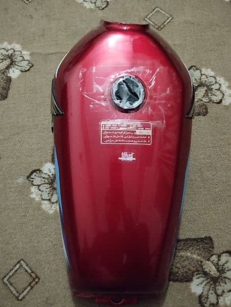 Honda 125 2024 model jeniun fuel tank 2