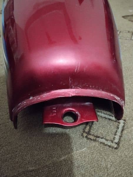 Honda 125 2024 model jeniun fuel tank 3