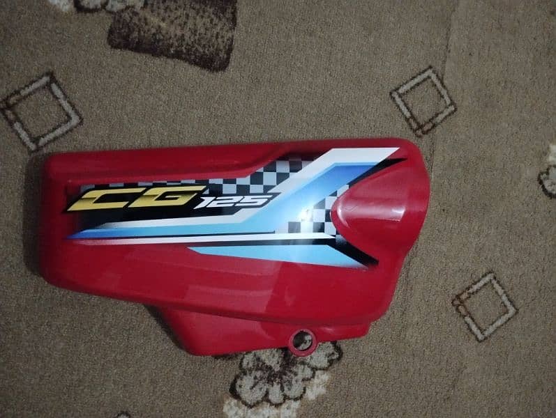 Honda 125 2024 model jeniun fuel tank 4