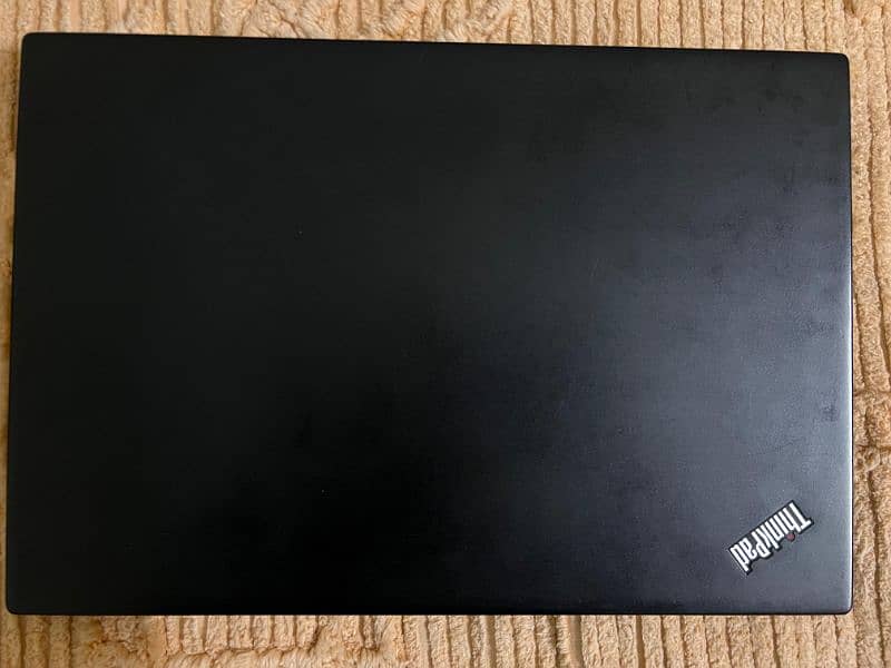 I am selling lenvo Thinkpad 0