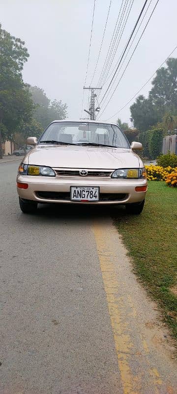 Toyota Corolla 1992 3