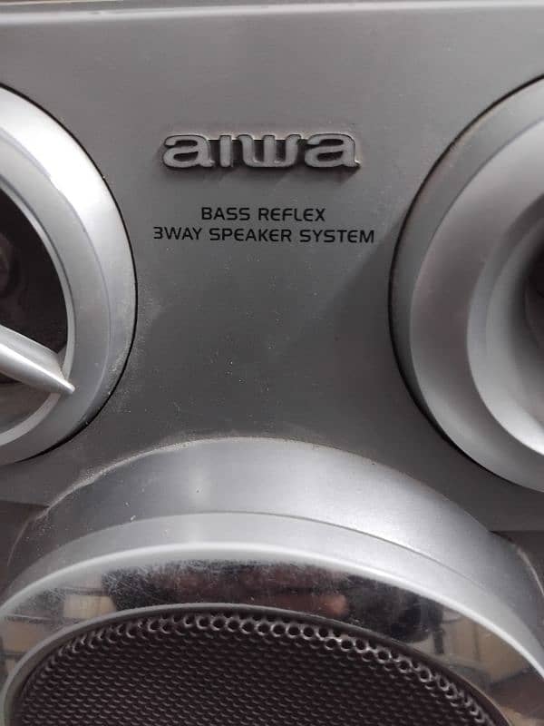 Aiwa Base Reflex 3 Way Speekars 3