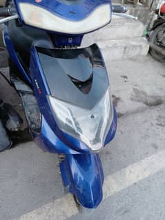 electric imported Scooty 03115109000