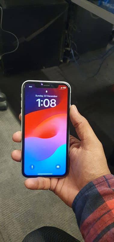 IPHONE XR 64GB PTA APPROVED 5