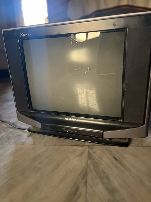 sharp slim TV 0