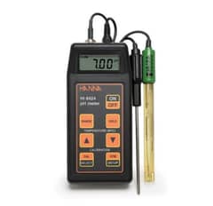 Hanna Hi8424 portable ph/mv/meter