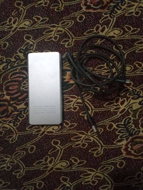 power bank 10000mh new condition 15 din used 1