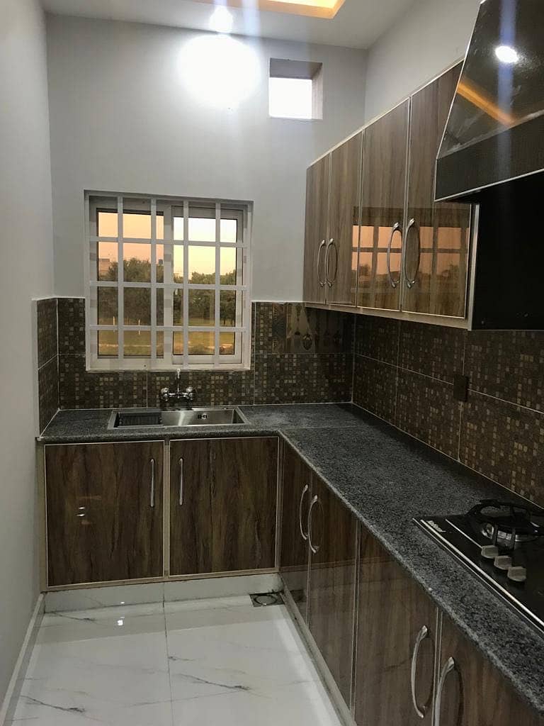 4 marla house like brand new Available for rent double kitchen 4