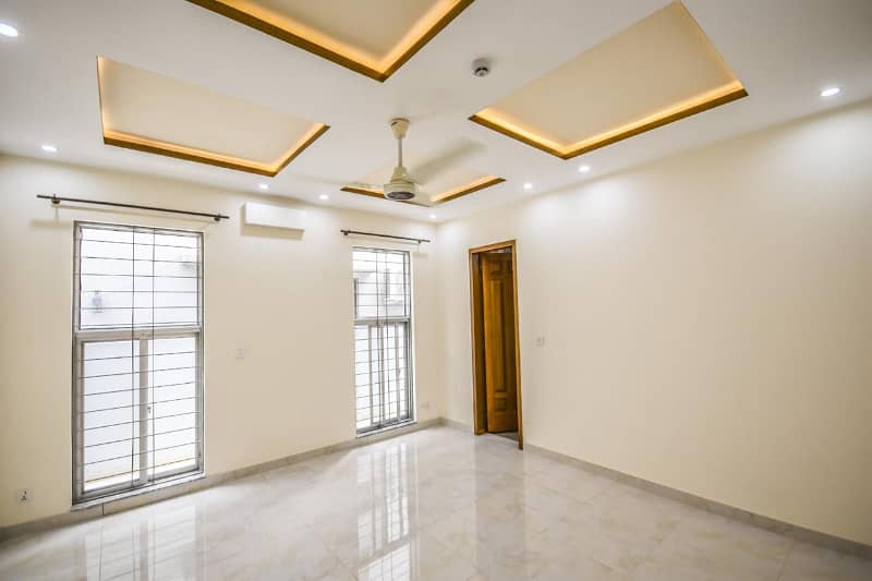 1 Kanal Modern Design Low Price LIKE A Brand New Luxury Palace for RENT 16