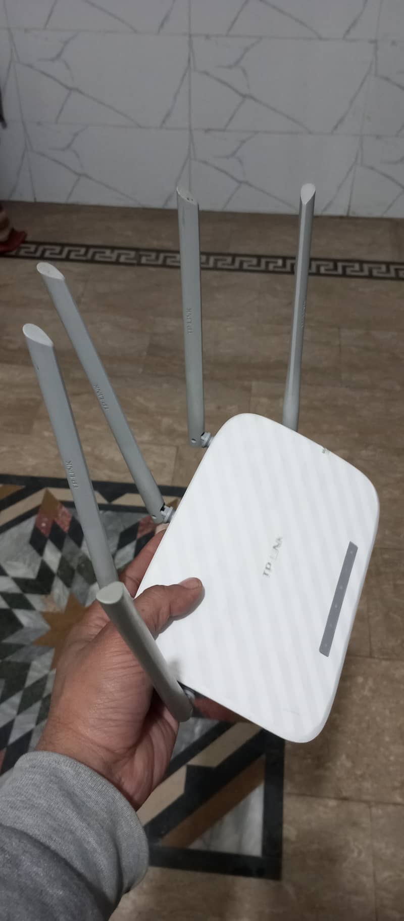 Tp link Archer c60 router 1