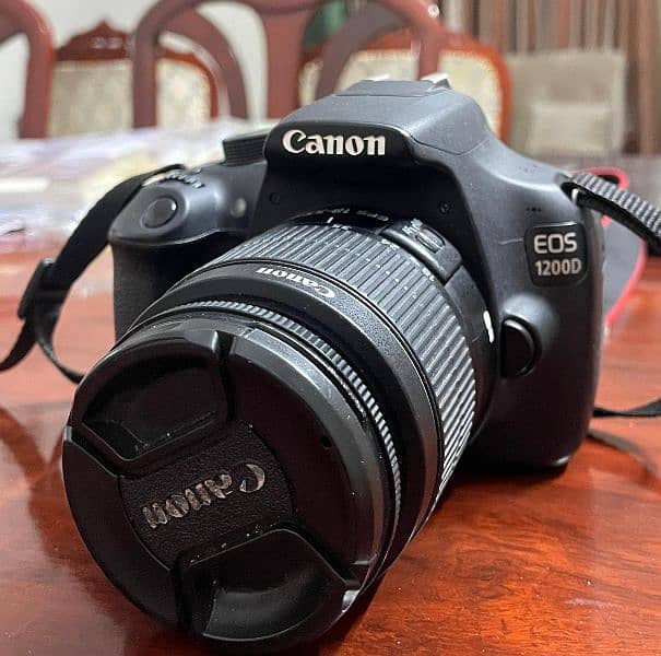 Canon 1200D 0