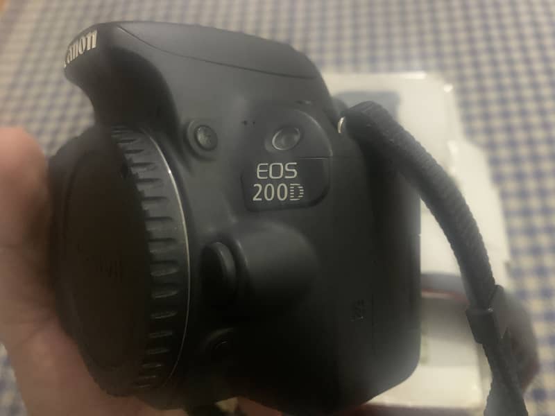 Canon 200D || DSLR Camera with 18-55mm lens | New Condition 7