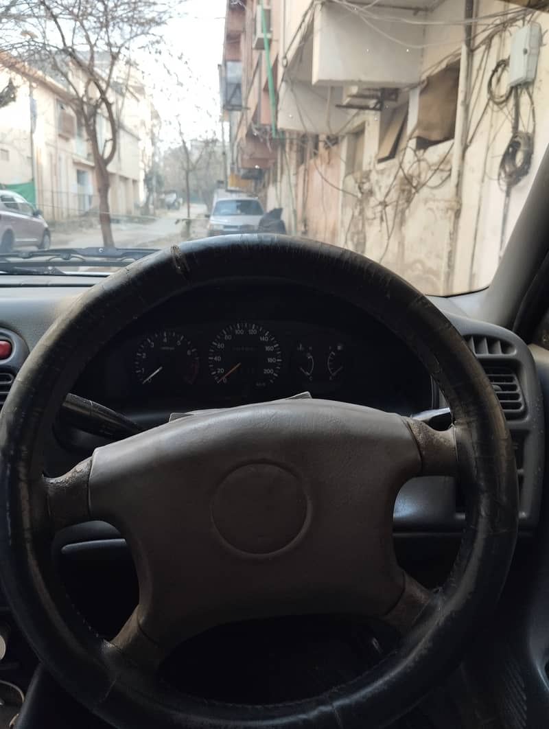 Suzuki Baleno 2004 For URGENT SALE - Only Serious Buyers 14