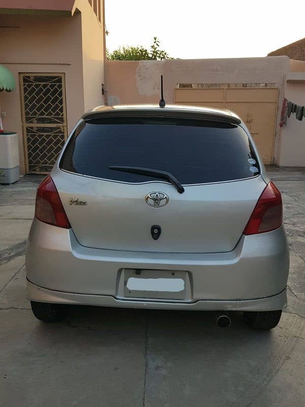 Toyota Vitz 2006 1300cc genuine ,2012 import,2014 registered 9