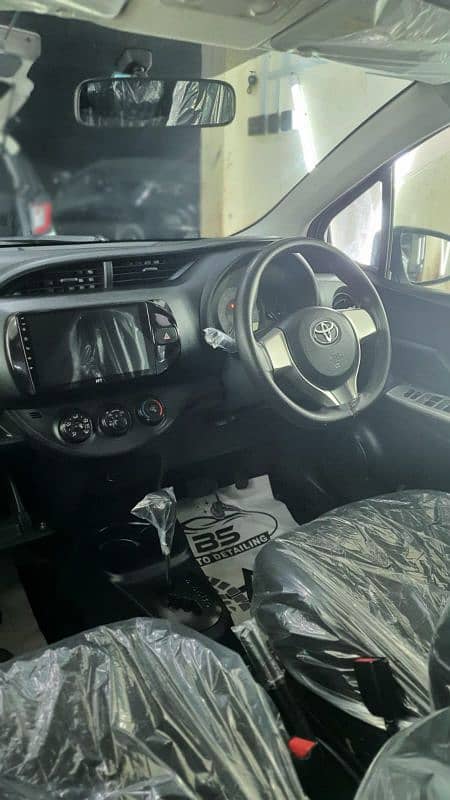 Toyota Vitz 2016 16