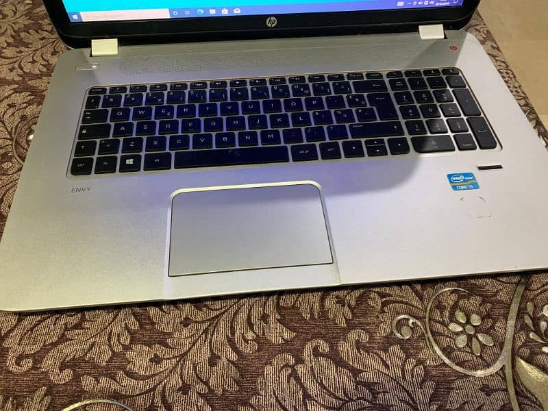 Hp envy 4 gb ram 256 gb ssd . . . 2 buttons are not working N and 6 2