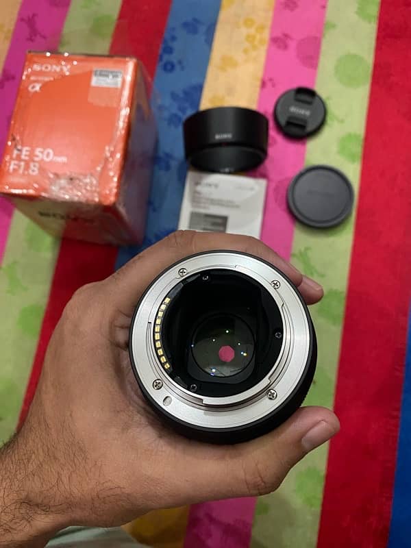 Sony FE 50mm 1.8 full frame Lens O3l7.4OO47O7 15