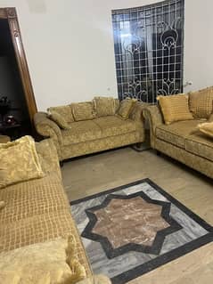 2 sofa set very heavy top quality