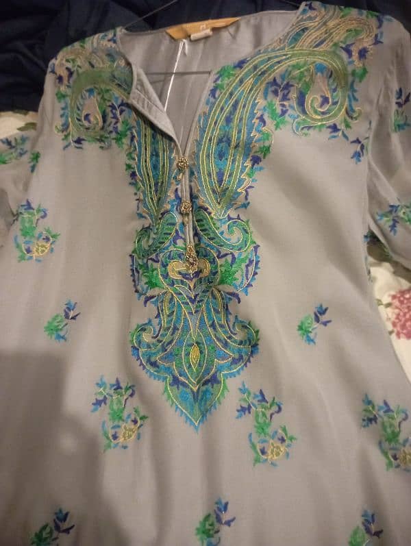 Nishat Gold shirt (qameez) in grey colour hand embroidered SIZE  L 0