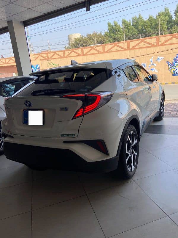 Toyota C-HR 2018 3