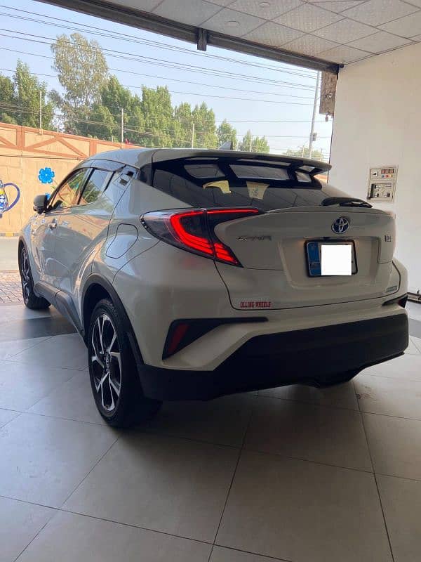 Toyota C-HR 2018 4