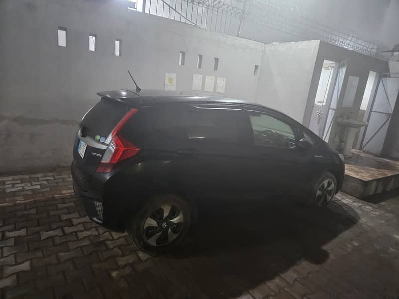 Honda Fit 2018/2021 (Single handed used) (in WAZIRABAD) 2