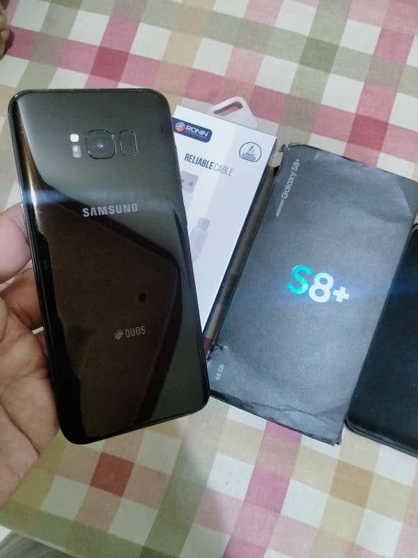 Samsung S8 plus 0