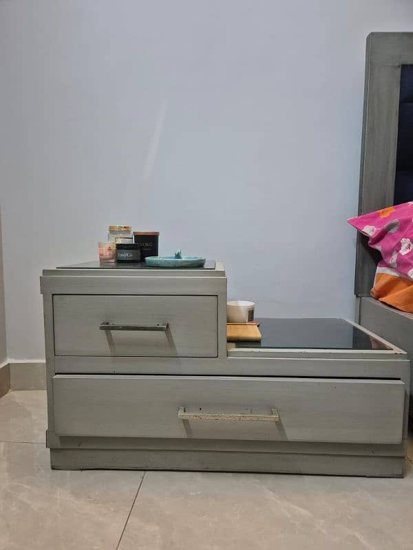 dressing table, side table and storage cabinet 1